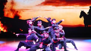 东北师范大学举办大型原创音乐剧《江格尔》首演活动