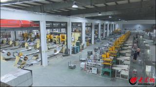 产业链上的山东好品牌|山东华斯伦:小县城的装饰材料“智”造黑马