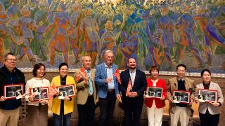 中国儿童节目主持人“小雨姐姐”获颁安徒生教师奖