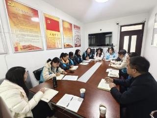 济南市莱芜区凤城街道:馨心相印 情满芳园