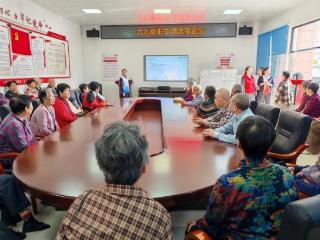 养老金融一站式服务模式新升级 ——兴业银行龙岩分行走进红梅社区开展金融服务活动