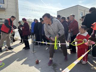 徐州睢宁高作镇:暖情九月 乐在重阳秋正好