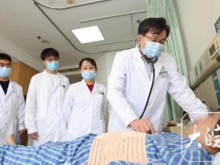 小叶医探|全国首批,全省首例!新一代“体内除颤卫士”成功植入,实现心源性猝死精准防治新突破