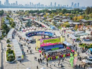 2025南京文学书集开幕