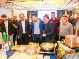 青岛“老字号新活力”焕新创新展启幕,让老传承“潮”起来