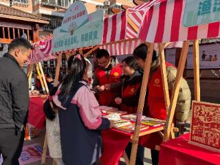 淞渔社区开展“‘渔’法同行·法治‘邻’距离”主题宣传