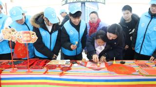 文化赋能春运路 边疆高铁暖归途