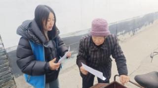 济宁市任城区南张街道仙庄网格组开展老年人心理健康走访宣传活动