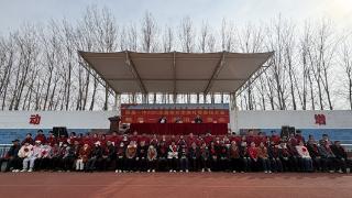 莒南板泉一中举行2026年春季开学典礼暨表彰大会