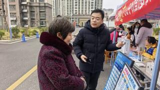 泰安东平移动公司:移起聚力进社区 贴心服务暖民心