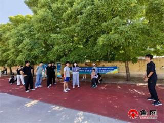“逐梦春朝 活力长河”——德州天衢新区长河街道岳庄社区联合山东华宇工学院开展“趣味运动嗨起来 活力岳庄更精彩”社区趣味运动会
