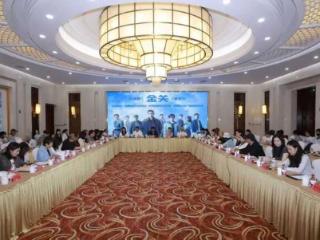 《金关》:扎根海关一线,讲述“国门卫士”的故事