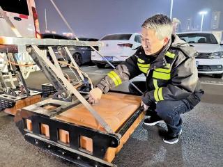 石家庄实行精细化治理 5年来年均修复道路26万余平方米