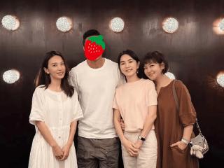 SHE聚餐，Selina一头短发生完孩子老得好快，看着比Hebe大10岁