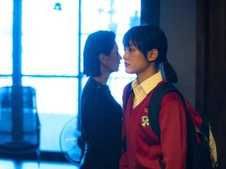 为什么东亚女儿都在做妈妈的“精神老公”？