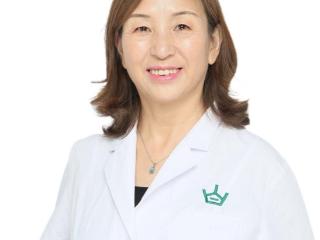 东城中医医院特聘专家郑俊峰 ：中医如何应对女性经前乳房胀痛？