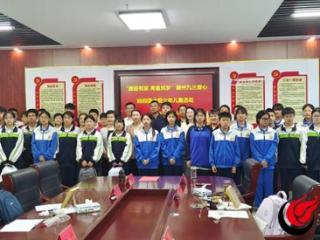 “滕爱有家 青‘童’筑梦”滕州九三爱心妈妈团走进东郭中学开展关爱活动