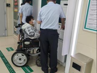 农行德州平原县支行：贴心服务暖人心 特殊群体“零障碍”