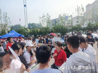 学生越来越自信！烟台从教34年教师谈高考送考感受