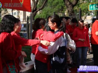 语文铸魂，数学筑基！2025年高考为青春刻下强国复兴的时代坐标