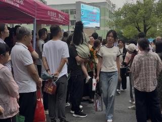 高考英语考试结束 有考生认为整体难度和去年持平