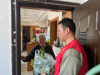 古娄二村社区“便民菜场”托起银龄“幸福餐盘”
