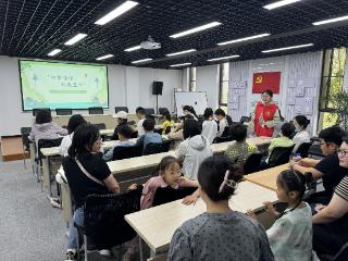 粽香传真情 巧手迎端午——优澄社区开展端午民俗文化系列活动