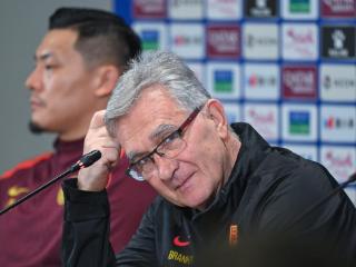 伊万科维奇：正全力备战 是否“下课”由足协决定