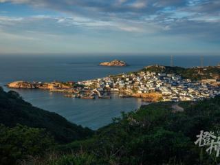 面朝大海结婚、隐居成为岛民，浙江这座浪漫海岛，为什么年轻人都爱去？
