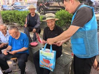 济南市莱芜区凤城街道孟花园社区：清风送“反邪” 清凉护平安