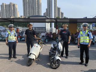 高考期间凌晨“炸街”，淄博公安交警查获4人2辆电摩车