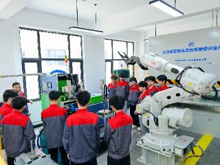 “四位一体”树职教新标杆 看郑州职业技术学院如何绘就高技能人才“成长版图”
