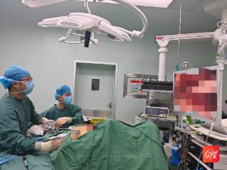 从患者家属到医生！铜仁市人民医院何锋辉用双重视角解读生命重量