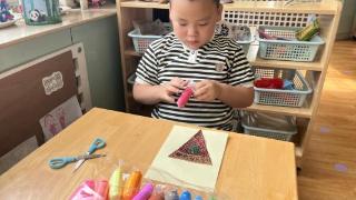 淄博市淄川区实验幼儿园开展“巧手制清凉”创意美术活动