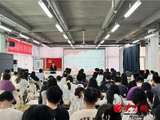 青岛理工大学建筑与城乡规划学院：“红烛远航函”助力毕业生党员逐梦远航