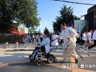 烟台励志女孩的高考：用疼痛作笔，书写青春答卷