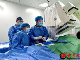 九旬老人重获“心”生！泰安市第一人民医院成功实施无导线起搏器植入术