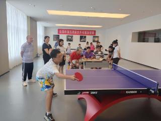 乳山市文化社区：悦动小球桌 邻里促和谐