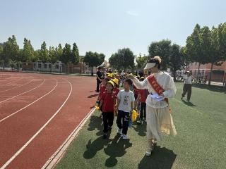 参观小学初体验 幼小衔接促成长——东营市利津县利津街道中心幼儿园幼小衔接系列活动之走进小学
