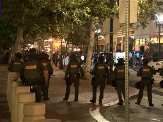 美国洛杉矶市中心225人于10日晚被捕