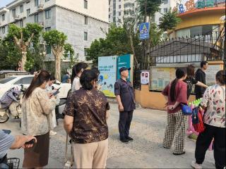 全福街道：“历接历办”搭桥梁 社区速解“放学堵”