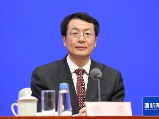 广东省常务副省长：进一步深化深圳在医疗、金融等领域服务业开放