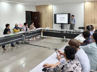 星辰北社区：律师送“典”进社区，以案释法惠民生