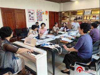 德州天衢新区长河街道星凯社区开展“温馨乐龄 唱响幸福“老年音乐培训活动