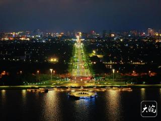 流光溢彩处，人间烟火浓！池州夜景美如画