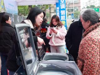 消费提振“乐至答卷”：小城如何玩出大市场？