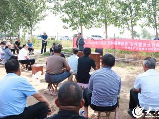 山东省农业农村厅“万人下乡·稳粮保供”农技服务大行动技术巡回指导组到菏指导秋粮生产