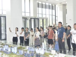 济南市历下区人社局举办第二届“港澳博士泉城行”观摩交流活动