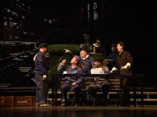 齐齐哈尔话剧团《匠心永恒》开启巡演