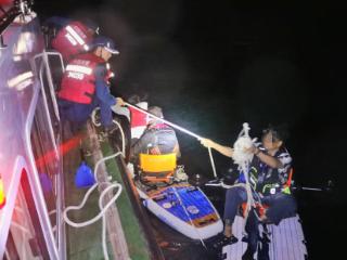 惊险，三人划桨板被困海上！烟台海警局紧急出动成功救援
